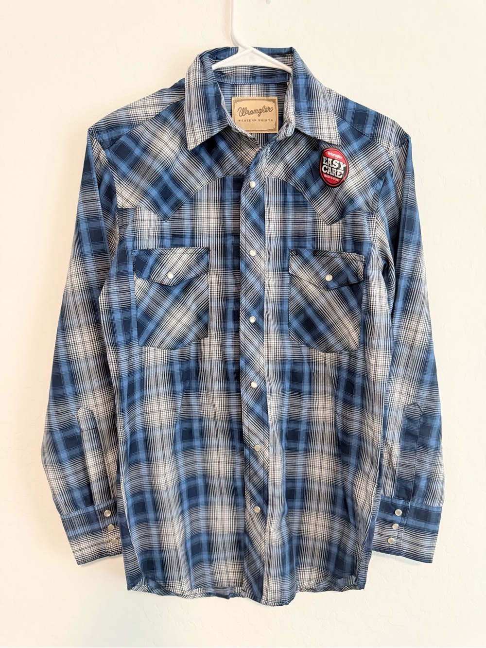 Wrangler Blue and White Plaid Western Shirt